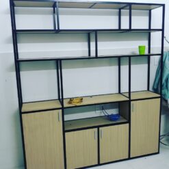 Kệ tivi khung chân sắt - mặt gỗ có hộc tủ GHK-217