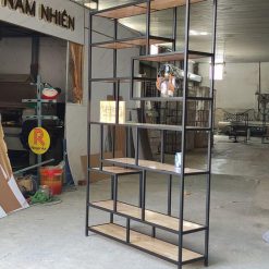 Kệ trang trí khung sắt mặt gỗ GHTop-5522