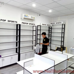 Ke trung bay san pham shop the thao Pik Pop Sports GHS 9565 5